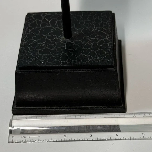 Peace Sign Hand Statue TMS Vitruvian Collection Art Sculpture - Picture 6 of 9